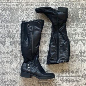 Baretraps black leather riding boots